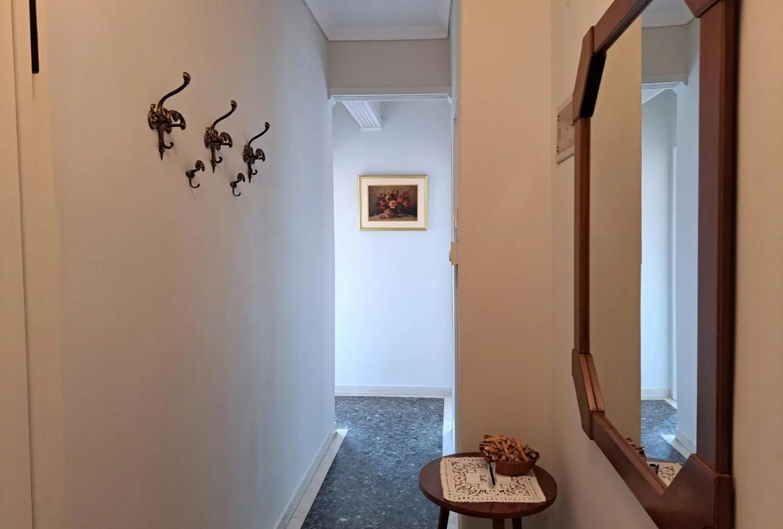 Elegant Apartment With Beautiful Panoramic View Salonic