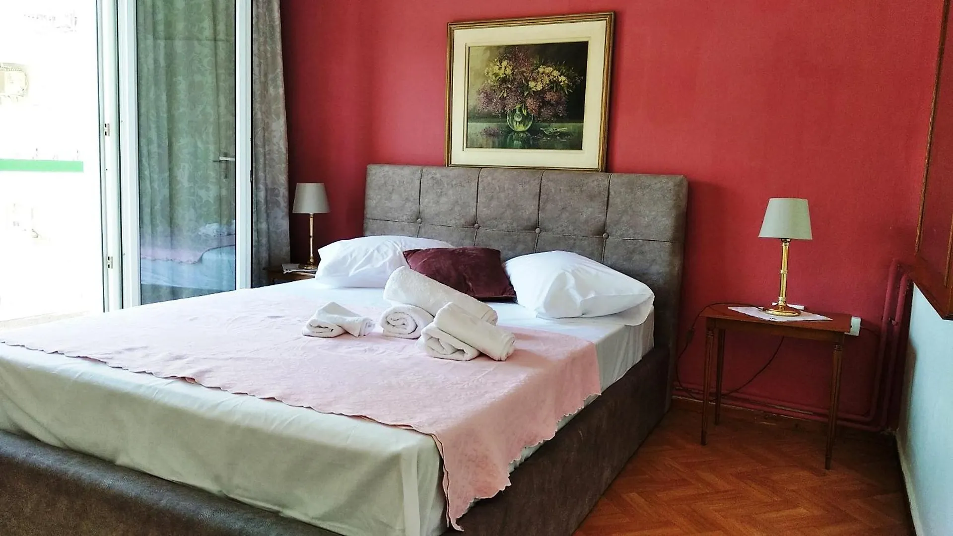 Elegant Apartment With Beautiful Panoramic View Salonic
